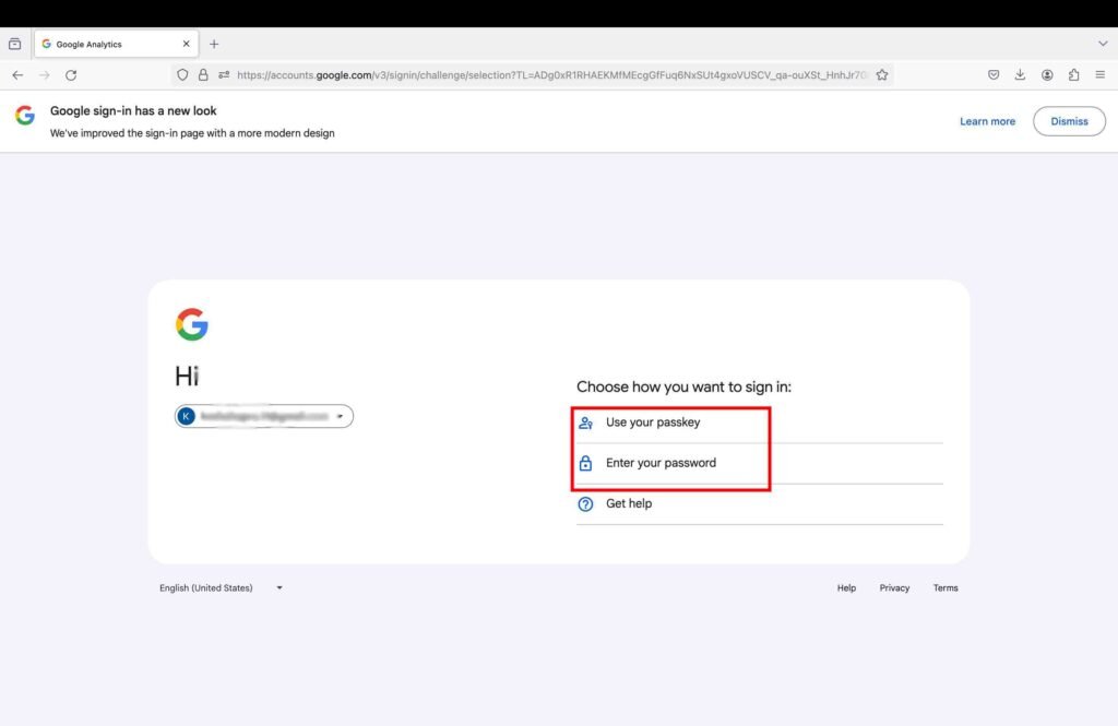 Screenshot showing different ways to login into the Google Analytics dashboard.